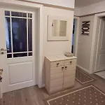 Haus-wattlaeufer-whg-04 דירה